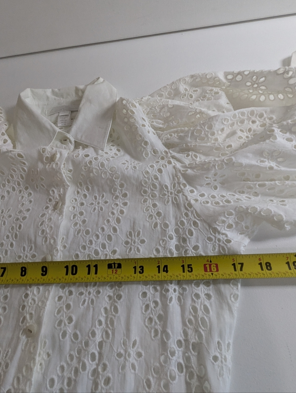 Kamiseta Eyelet Button Down Top Blouse Cream Sz S Puff Sleeve Romantic Lace EUC - Picture 13 of 14
